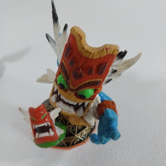 Activision Skylanders action figures lot of 3 Double Trouble Jet-Vac Ghost Sword - Picture 4 of 4